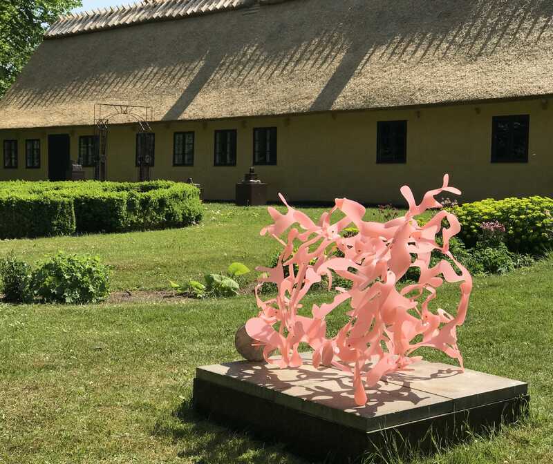 vivi_linnemann_skulptur_relocating_greve_museum_0.jpg