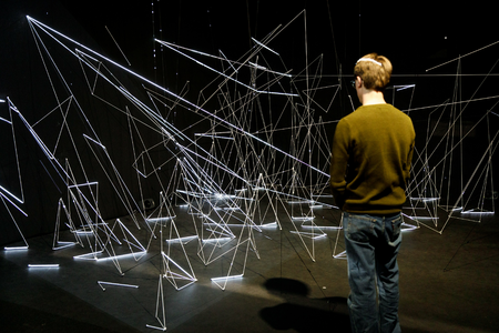 Kimchi and Chips, Mimi Son, Elliot Woods, Jungnhoon Pi Line Segments Space, 2013 © ZKM | Zentrum für Kunst und Medien Karlsruhe, Foto: Felix Grünschloss