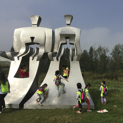 sn_NL 1902_Johannes von Stumm 5_Mother and Son, Father and Daughter.jpg